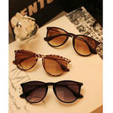 INTERLUDE - Summer Fashionista